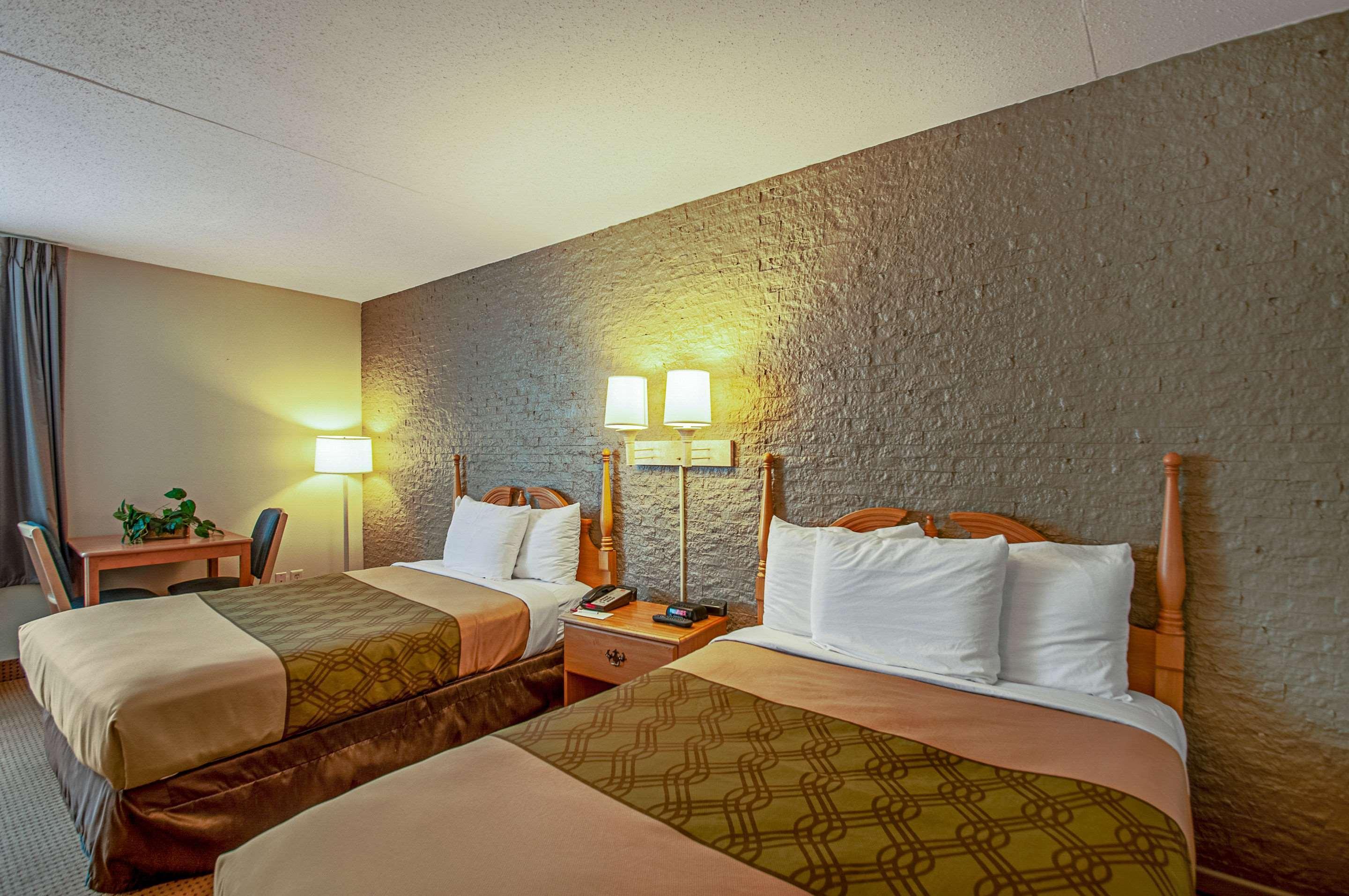 Econo Lodge Metro Арлінгтон Екстер'єр фото