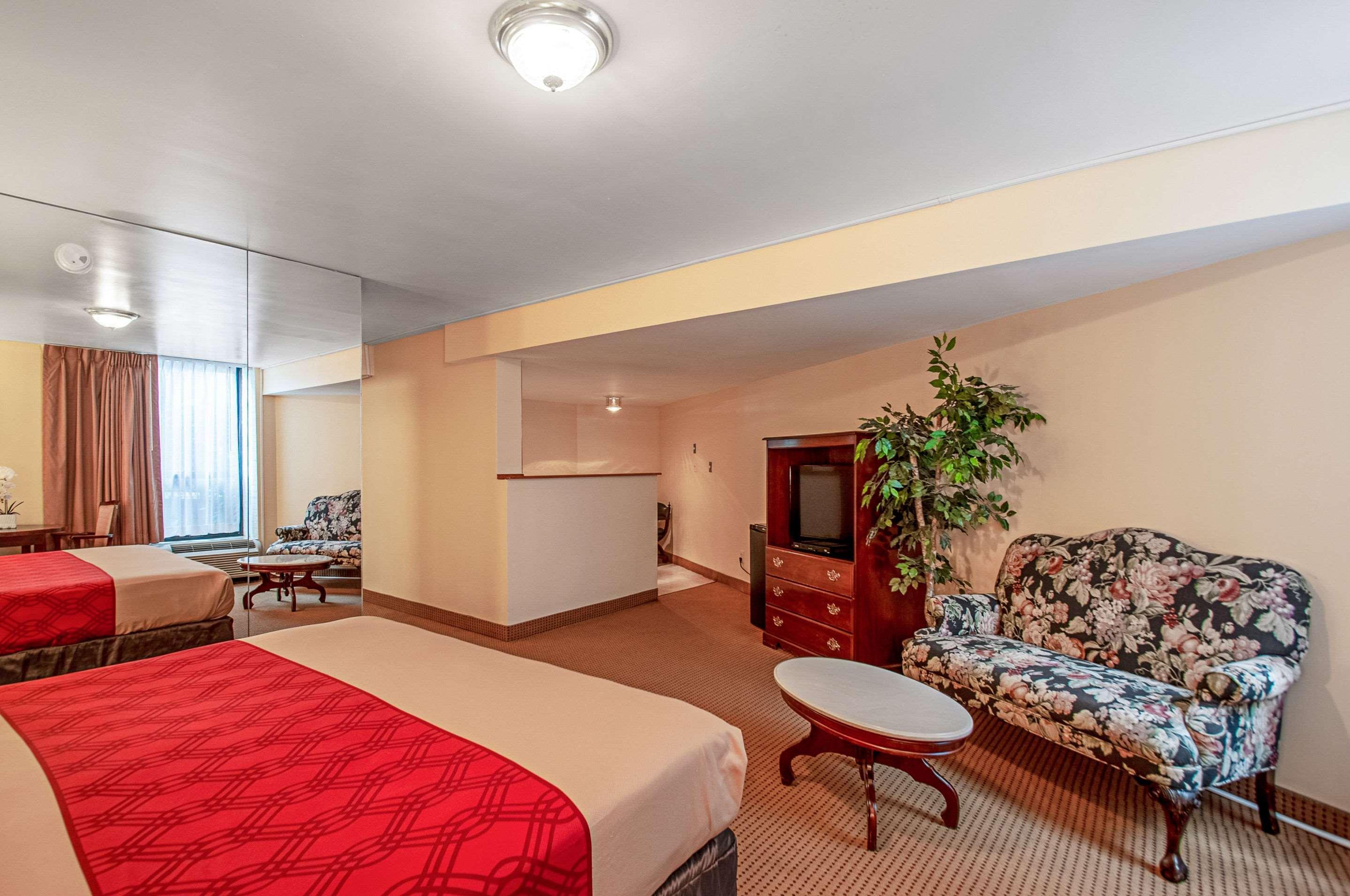 Econo Lodge Metro Арлінгтон Екстер'єр фото