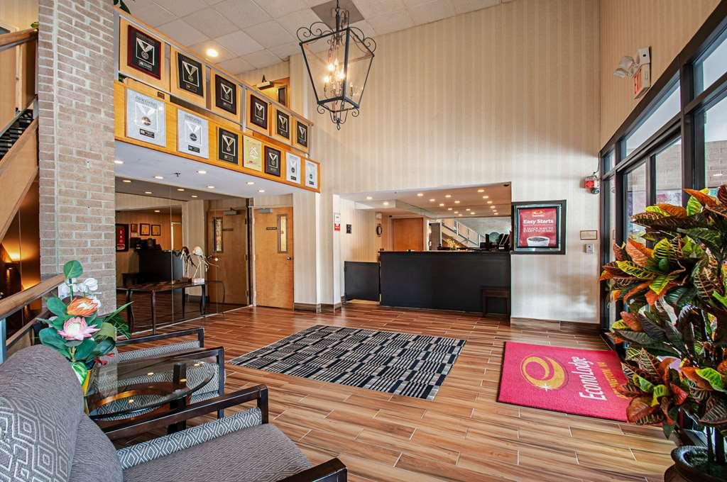 Econo Lodge Metro Арлінгтон Інтер'єр фото